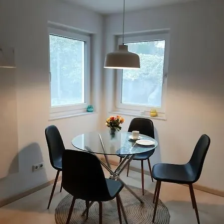 Quiet, Modern Flat With Own Terrace Apartman Hechingen